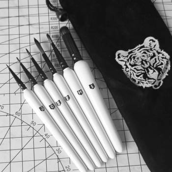 Chronicle RPG Tiger Cub Kids Brush Set