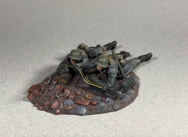 WW2: Hitlers Buzz Saw Waffen SS MG42 Team Firing Prone, 1942-45