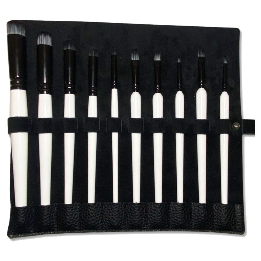 Chronicle RPG Leather Brush Roll
