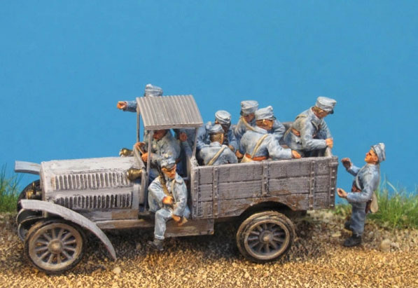 KUK Austrian Driver and Artillery Crew for M9 Tractor
