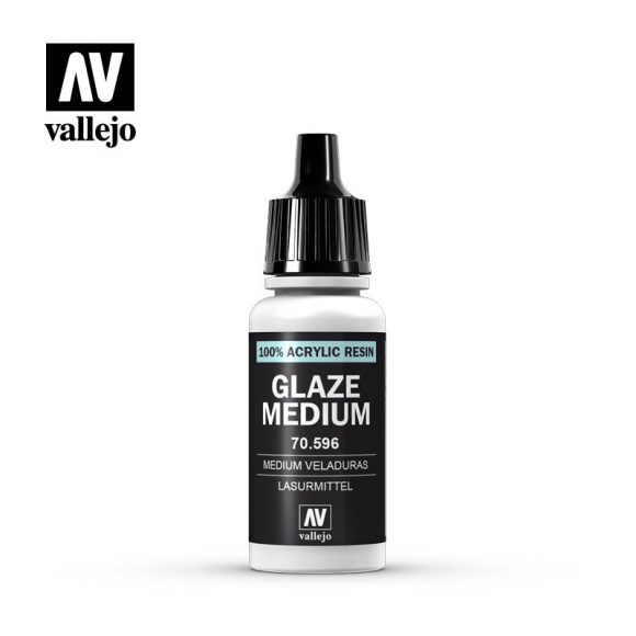 Vallejo Glaze Medium 18ml. Bottle